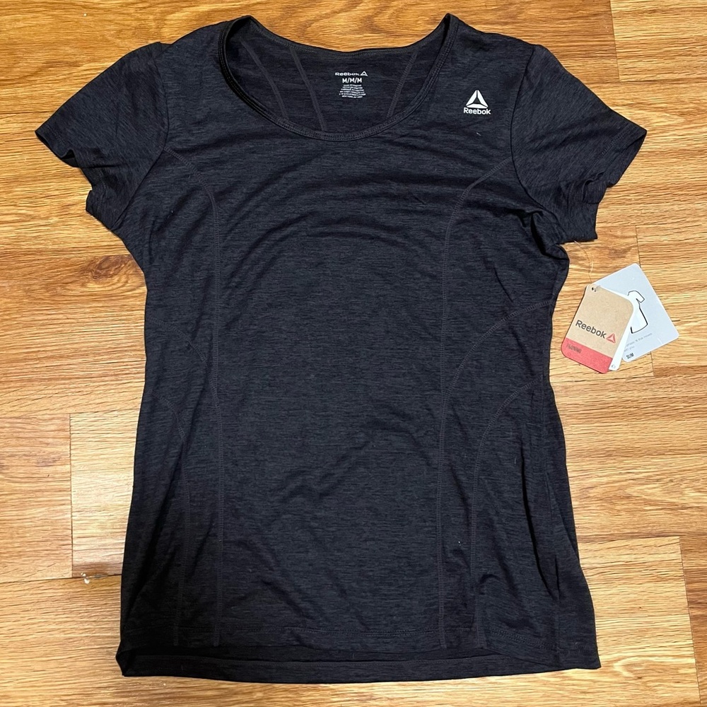NWT Women’s Reebok Dynamic Short Sleeve Top in Black Heather, Size M